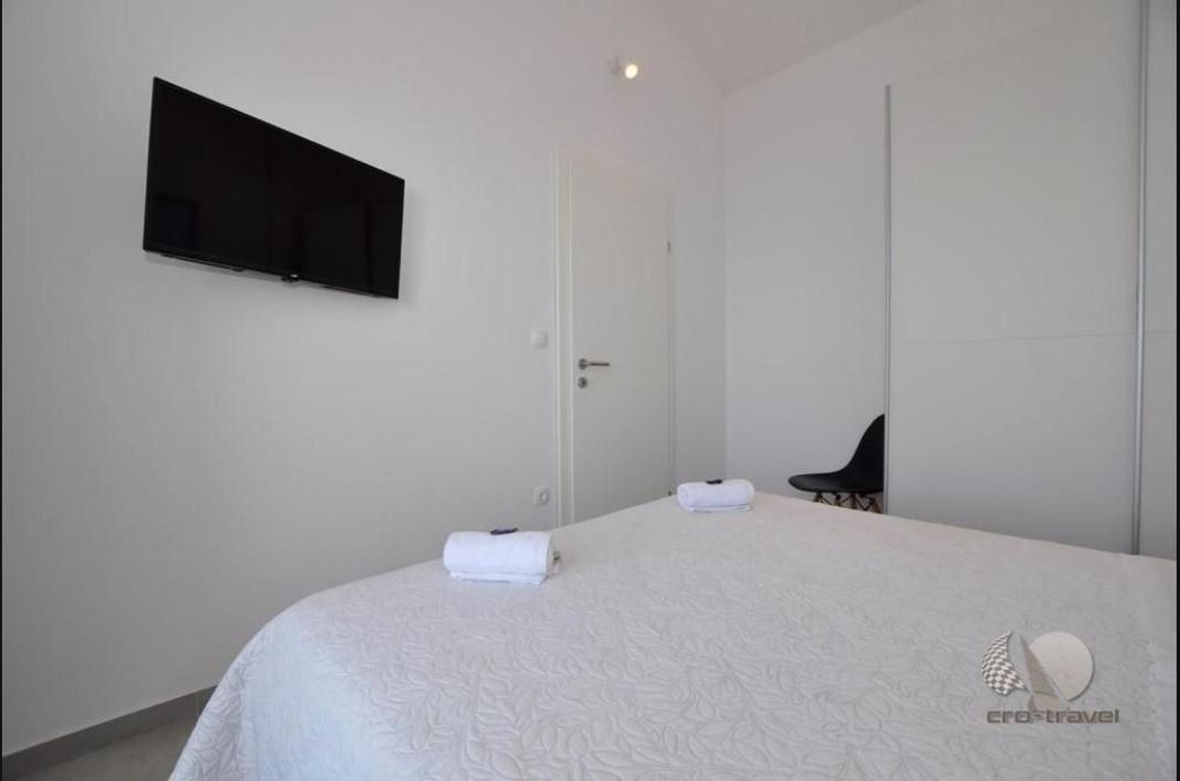 Apartmani Miranda Drasnice Luaran gambar